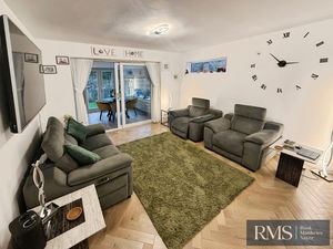 Photo 5- click for photo gallery